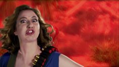 poster-21058-sony-ericsson-xperia-play-kristen-is-killing-it-236x132