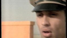 poster-2109-golden-lady-kim-basinger-236x132