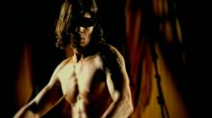 poster-2127-epson-photocopieur-le-lanceur-de-couteaux-236x132