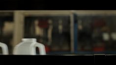 poster-21291-protection-environnement-recyclage-a-love-story-in-milk-236x132