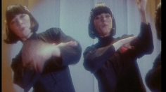 poster-2136-eram-chinoise-patineuse-et-etudiant-236x132