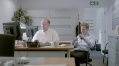 poster-21461-comparis-unfriend-236x132