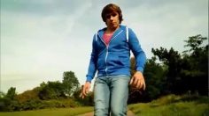 poster-21494-orangina-l-ours-vs-l-ado-a-meche-236x132