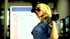 poster-21532-protection-animaux-cruelty-doesn-t-fly-236x132