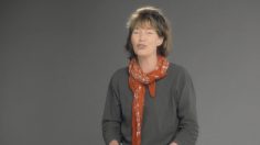 poster-21663-krys-mademoiselle-lunettes-avant-j-avais-un-accent-epouvantable-236x132