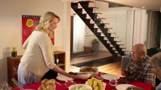 poster-21832-ford-jubilee-rockstar-for-dinner-236x132