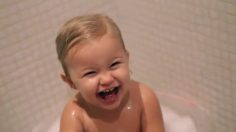 poster-22426-volkswagen-smiles-236x132