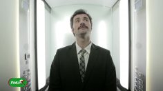 poster-22909-pmu-dans-l-ascenseur-236x132