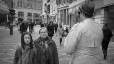 poster-23058-ta-mere-la-pub-il-montre-son-truc-a-tout-le-monde-236x132