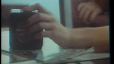 poster-2311-bourjois-maquillage-les-trois-filles-236x132