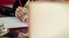 poster-23338-toyota-prius-rechargeable-craft-guerilla-236x132