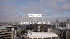 poster-23339-toyota-prius-rechargeable-24-hours-with-eric-joel-236x132