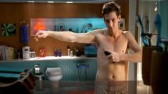 poster-23847-axe-pour-un-effet-assure-236x132