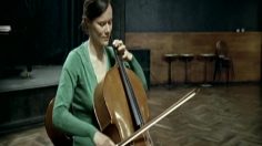 poster-24416-danske-bank-cello-and-dj-236x132