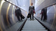 poster-24733-j-crew-ludlow-traveler-travel-with-style-236x132