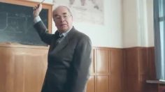 poster-25232-chupa-chups-chuck-pops-up-in-the-most-unexpected-places-236x132