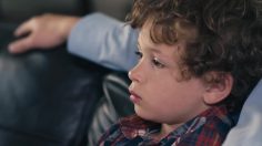 poster-25471-save-the-children-apprendre-la-lecture-aux-enfants-ten-minutes-a-day-could-change-everything-236x132