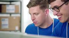 poster-25493-samsung-galaxy-note-4-screen-236x132