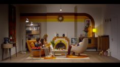 poster-25562-philips-philips-hue-how-many-years-does-it-take-to-change-a-light-bulb-236x132