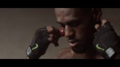 poster-25611-beats-by-dre-powerbeats2-wireless-re-established-2014-236x132