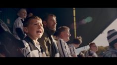 poster-25620-kfc-brownie-bucket-fans-236x132