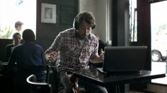 poster-25624-jbl-synchros-headphones-what-it-s-like-living-with-corded-headphones-236x132