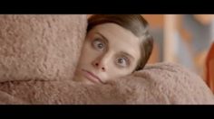 poster-25648-sixt-alfa-romeo-giulietta-t-es-une-fille-geniale-236x132