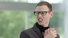 poster-25652-ontario-toyota-dealers-camry-german-236x132