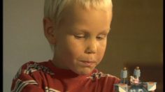 poster-2863-unicef-protection-enfance-blondinet-236x132