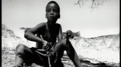 poster-2876-aides-anti-sida-village-old-man-236x132