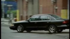 poster-3324-ericsson-walkman-phones-w800-poursuite-en-musique-236x132