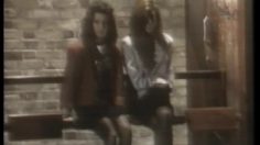 poster-3367-crime-stoppers-securite-arret-de-bus-236x132