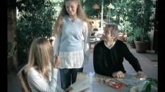 poster-3606-kit-kat-tatoo-236x132