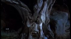 poster-4043-mercedes-benz-e-class-new-light-236x132