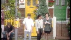 poster-4250-tango-soda-orange-l-arret-de-bus-236x132