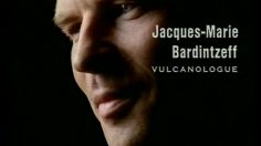 poster-4636-volvic-eau-la-terre-des-volcans-236x132