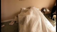 poster-4949-peugeot-106-couple-au-lit-236x132