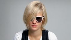 poster-5410-mcdonald-s-jeune-fille-236x132