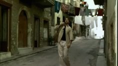 poster-5650-passionata-sous-vetements-l-escalier-236x132