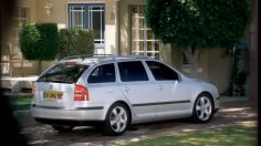 poster-5696-skoda-octavia-combi-versailles-236x132