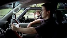 poster-5710-toyota-hilux-trd-traffic-236x132