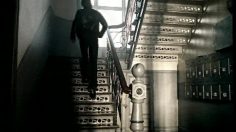 poster-580-brelett-rose-petals-236x132