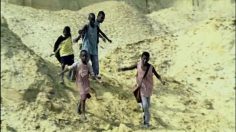 poster-6047-reporters-sans-frontieres-rsf-liberte-de-la-presse-enfants-soldats-236x132