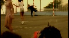 poster-6372-anti-sida-deux-soeurs-236x132