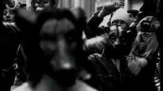 poster-6541-superga-chaussures-la-manifestation-236x132