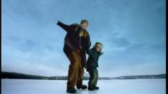 poster-6895-mercedes-benz-classe-a-lac-gele-236x132