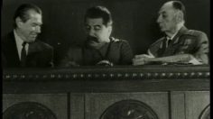 poster-7069-francaise-des-jeux-monopoly-staline-236x132