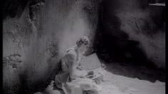 poster-7103-virgin-megastore-noir-et-blanc-236x132