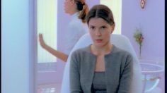 poster-7132-yoplait-perle-de-lait-salon-de-beaute-236x132