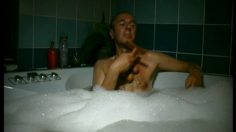 poster-723-pages-jaunes-gulasidorna-se-jacuzzi-236x132